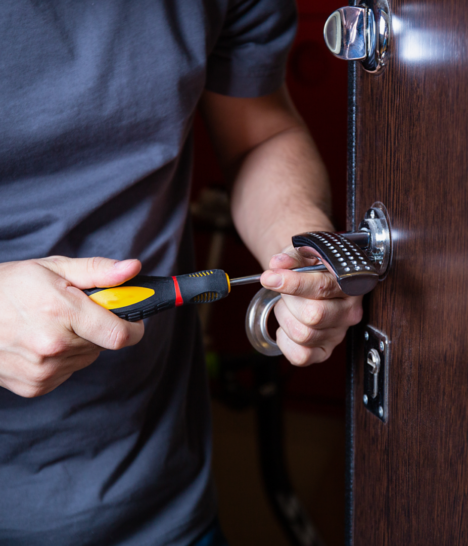 24-hour locksmith near me - fast and reliable emergency locksmith services